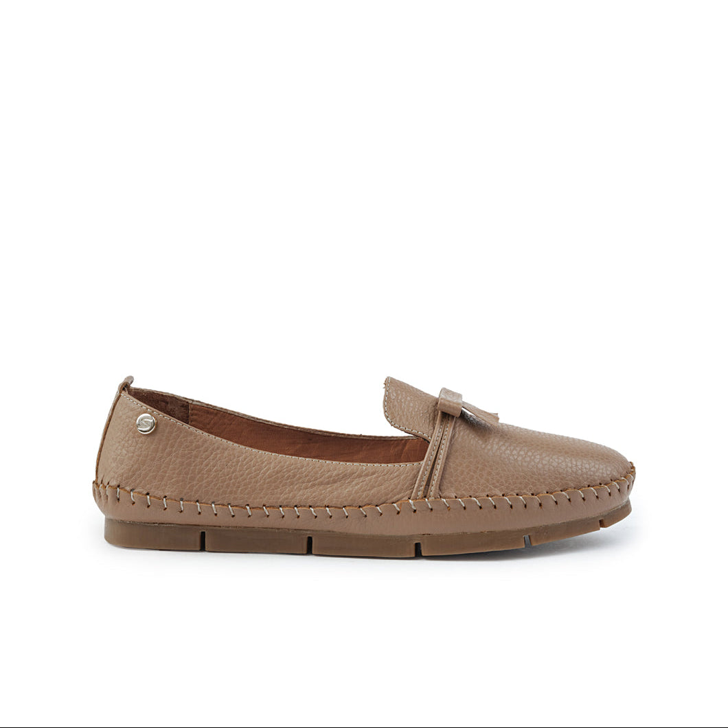 Mocasin 1008 A de cuero para mujer