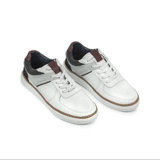 Deportivos 2082 de cuero para hombre en blanco, vista lateral
