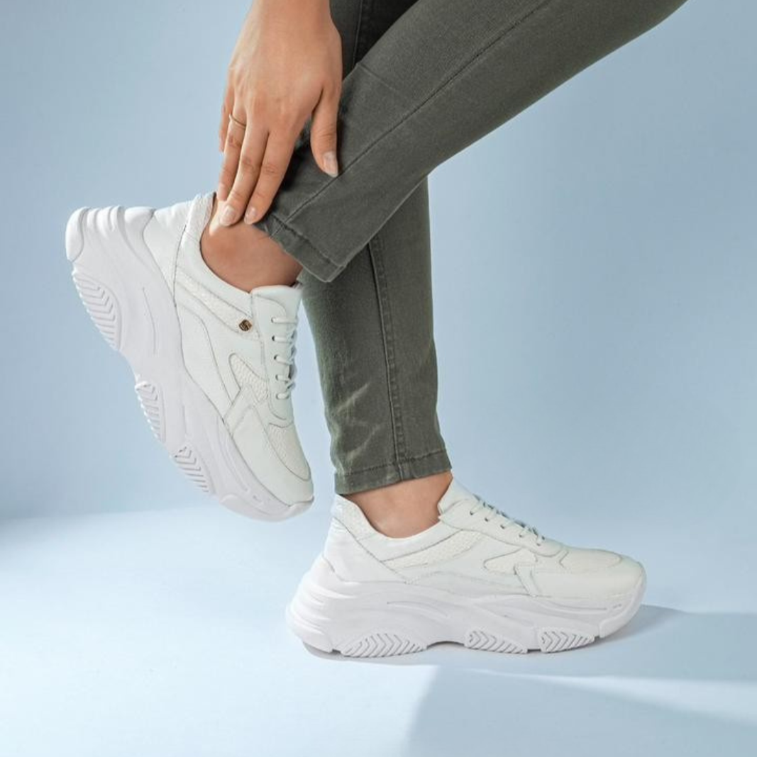 Deportivo Cuero Mujer Blanco Tucha