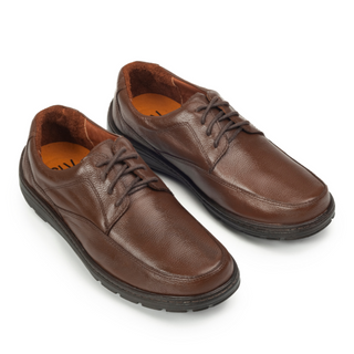 Confort 2802 de cuero para hombre en café, vista tres cuartos del par