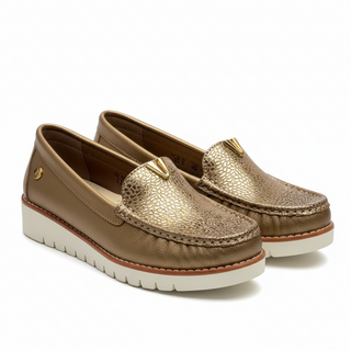 Mocasines de cuero metalizado para mujer con tacon interno de 2 cm