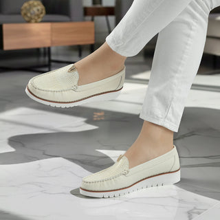 Mocasín 40-126 de cuero para mujer