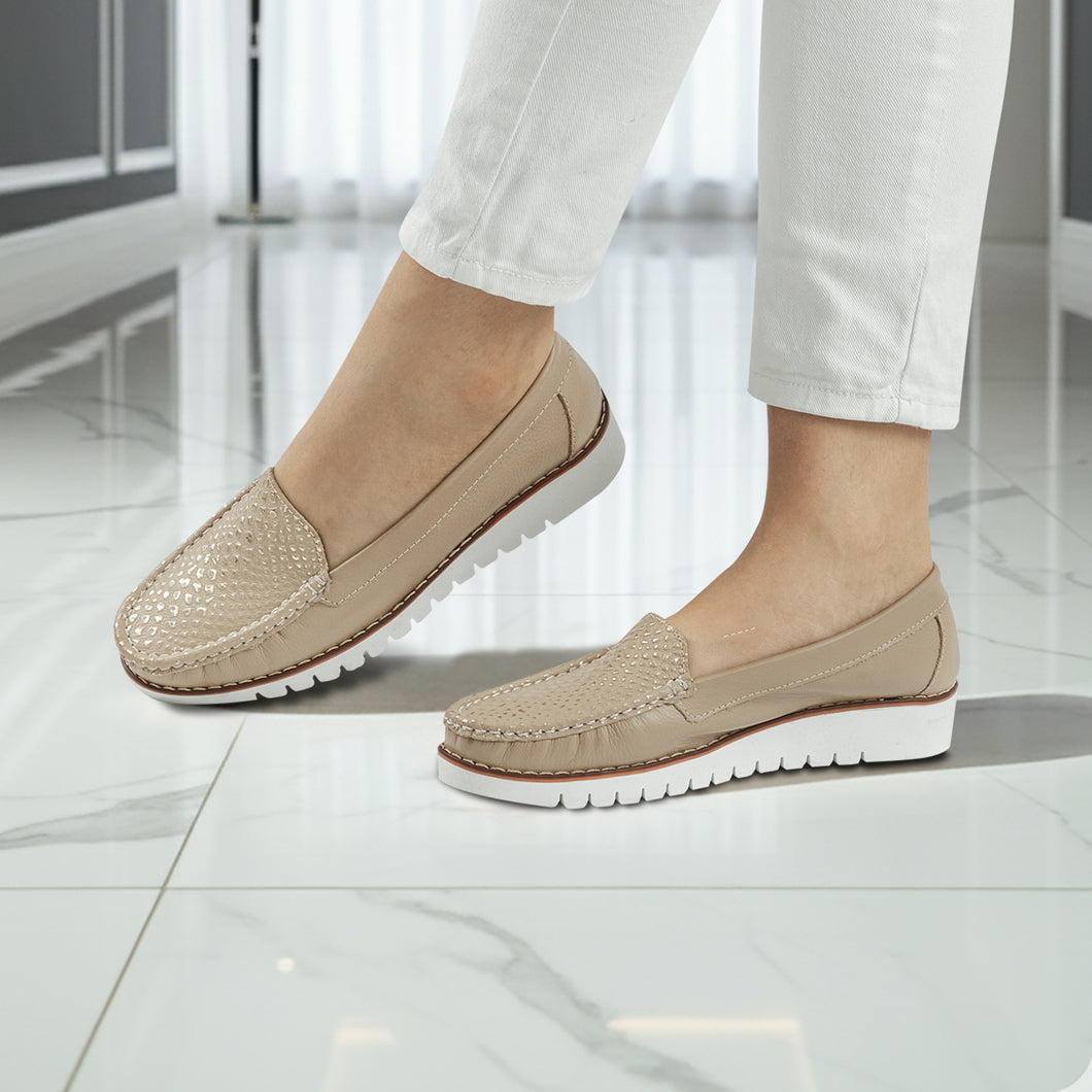 Mocasín 40-Liso de cuero para mujer