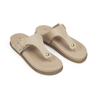 Sandalia plana 579 de cuero para mujer color Taupe, vista angular – Sebastian & Salvatore