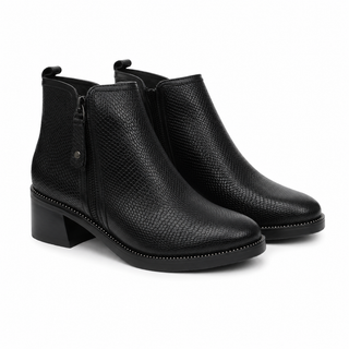 Botines 6565 de cuero para mujer color Negro, vista angular del par