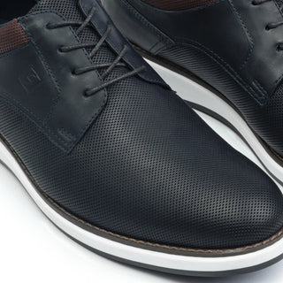 Casuales 739 de cuero para hombre en sangría, vista lateral