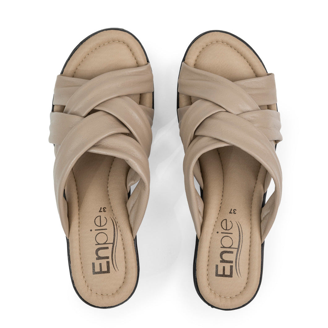 Plataforma 7884 en Cuero de Mujer