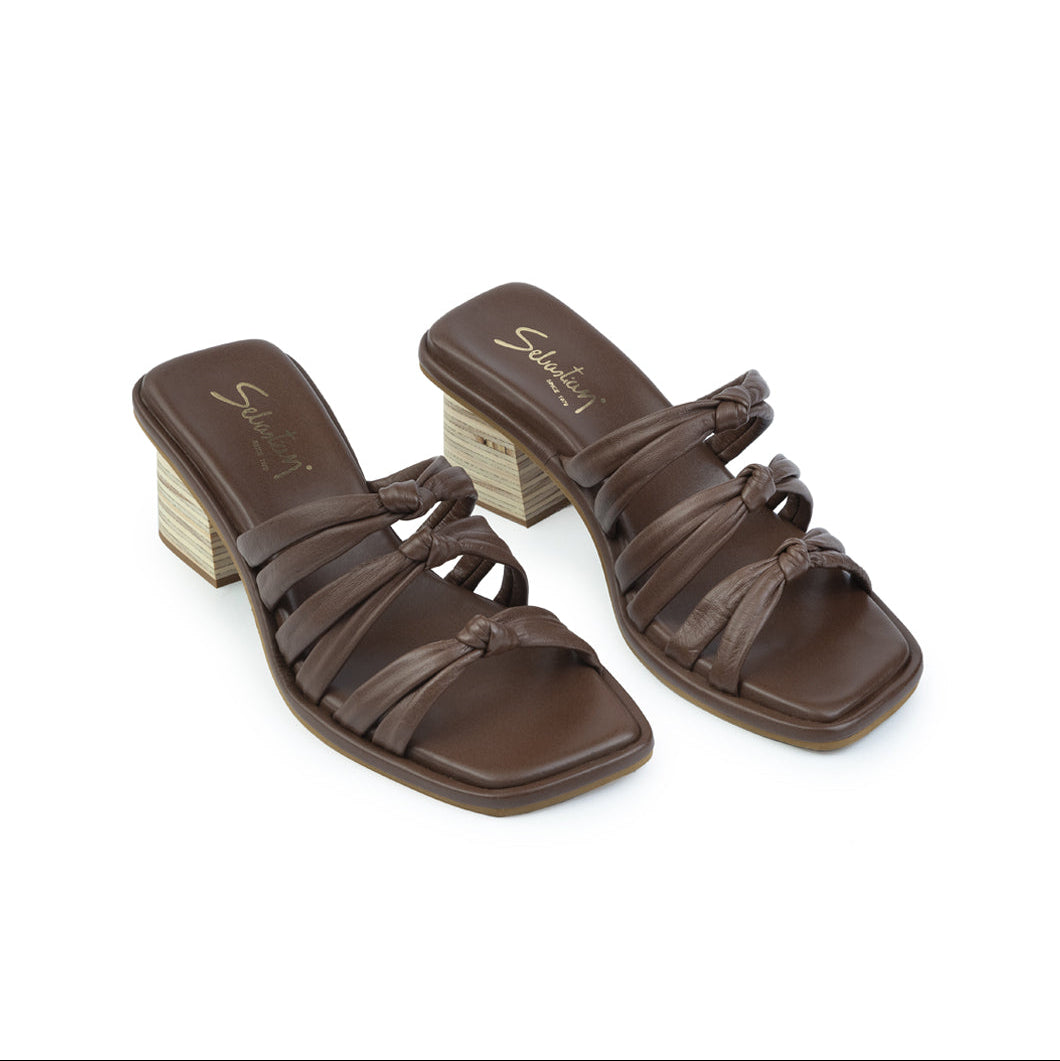 Sandalia de tacon 956 en cuero para mujer