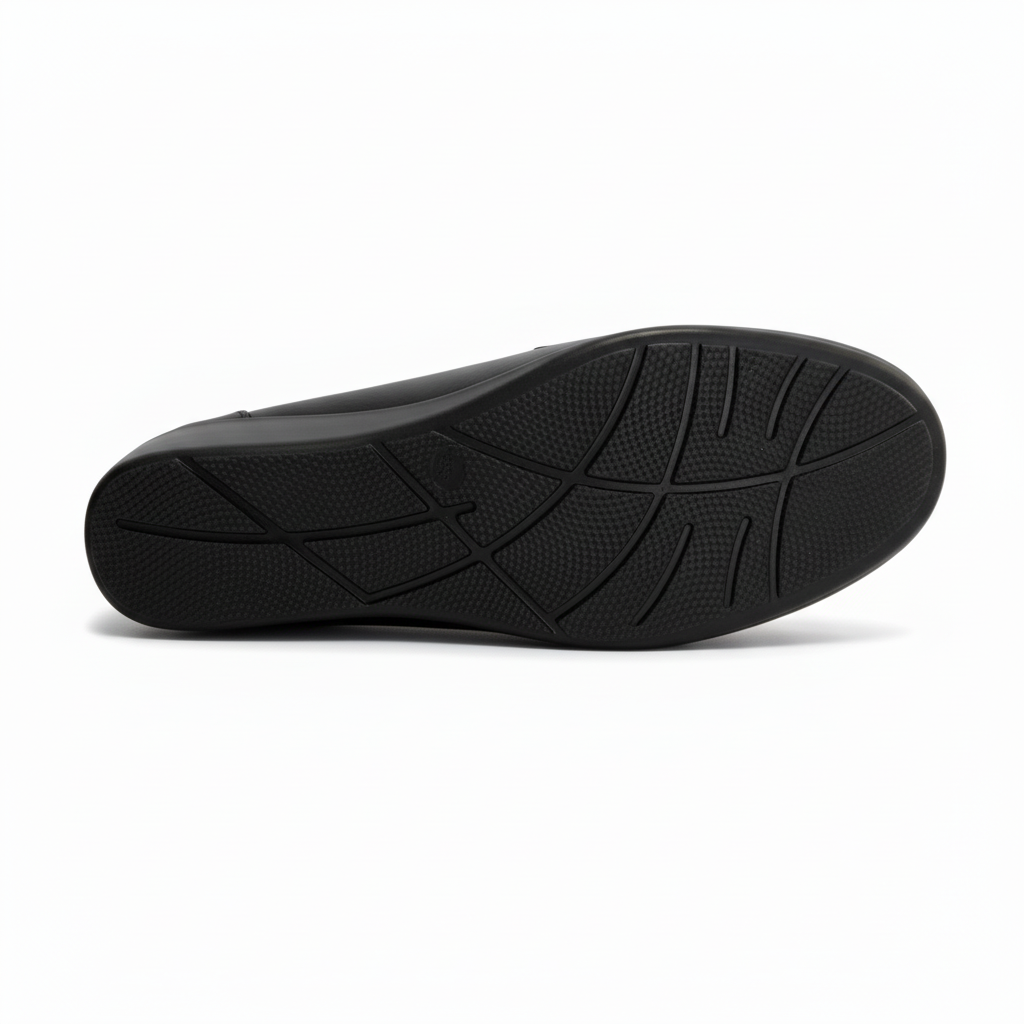 Mocasin 8115 Negro en cuero para mujer