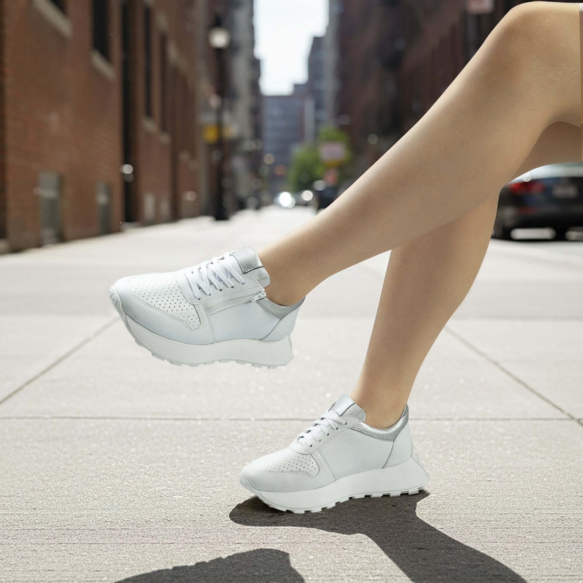 Deportivo Cuero Mujer Blanco Glamurosa