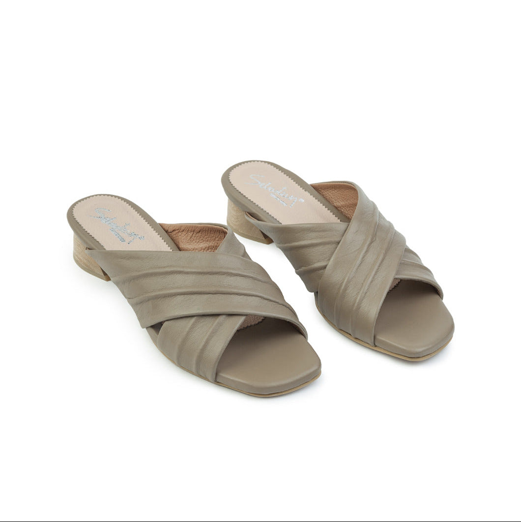 Sandalia Paula En Cuero