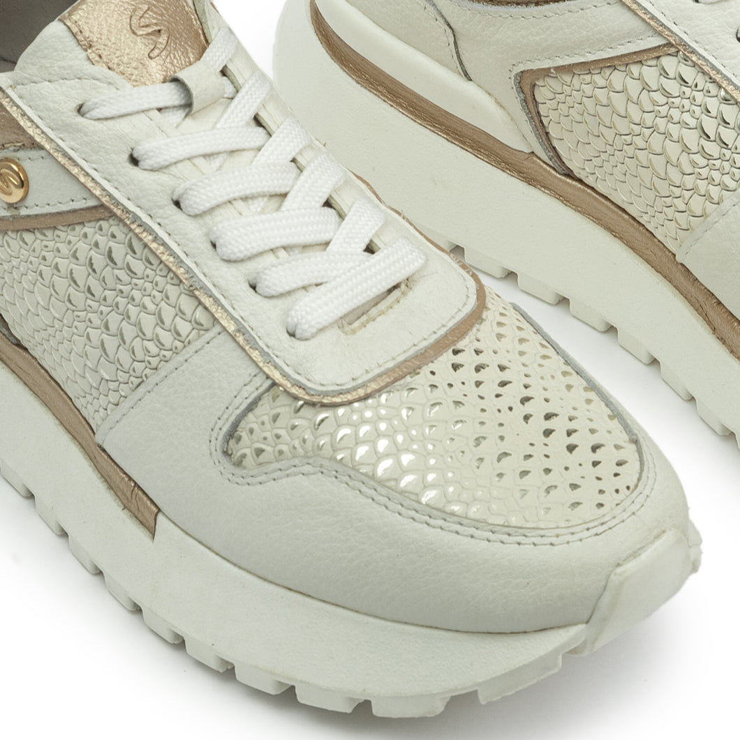 Deportivo Pretty de Cuero para mujer