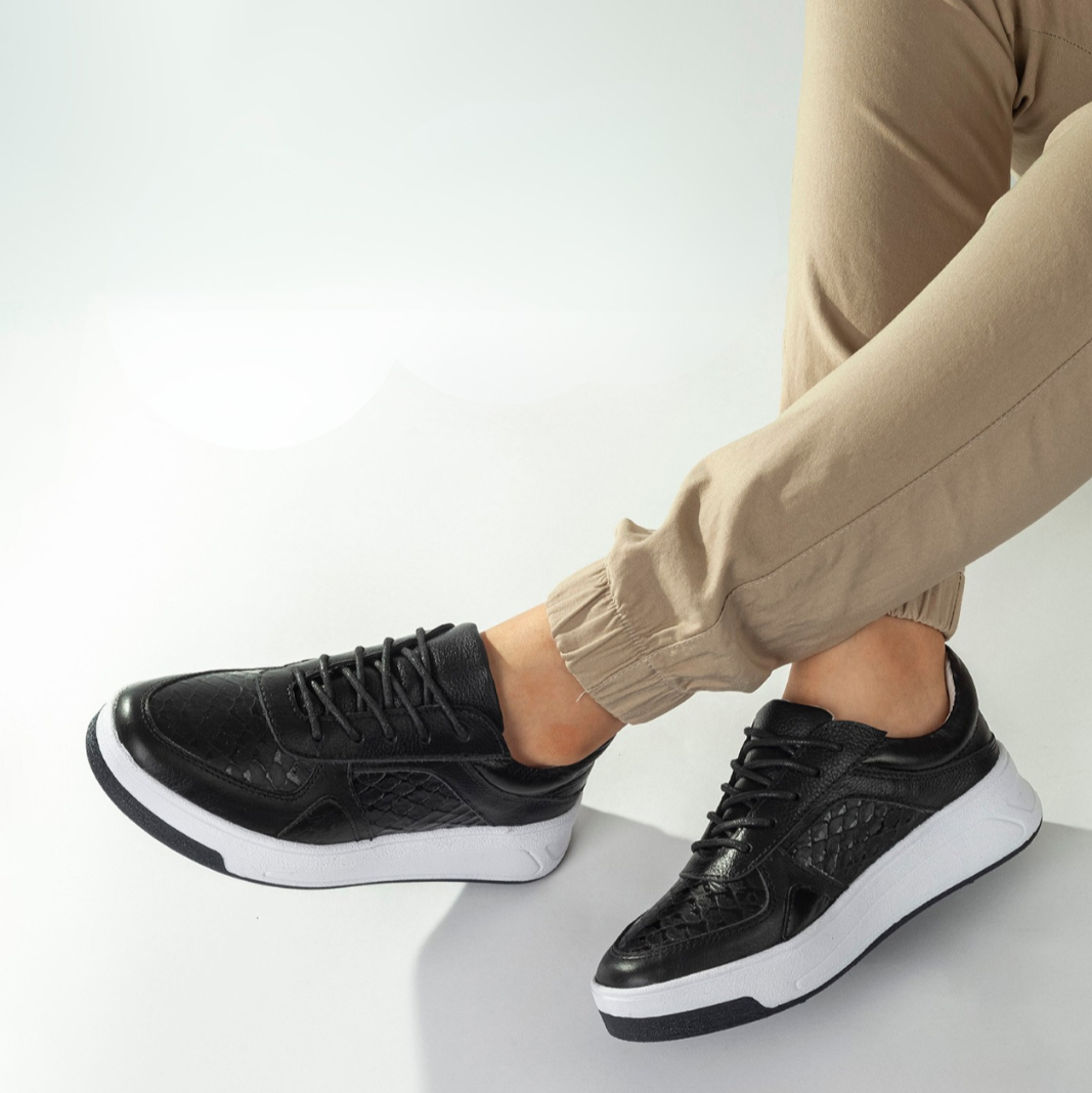 Deportivo Belen En Cuero Mujer