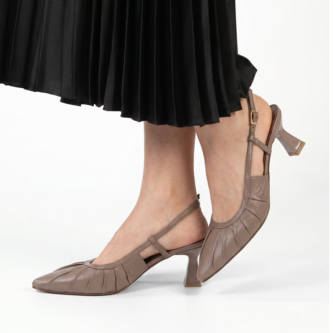 Zapato Tacon 04 en cuero para mujer