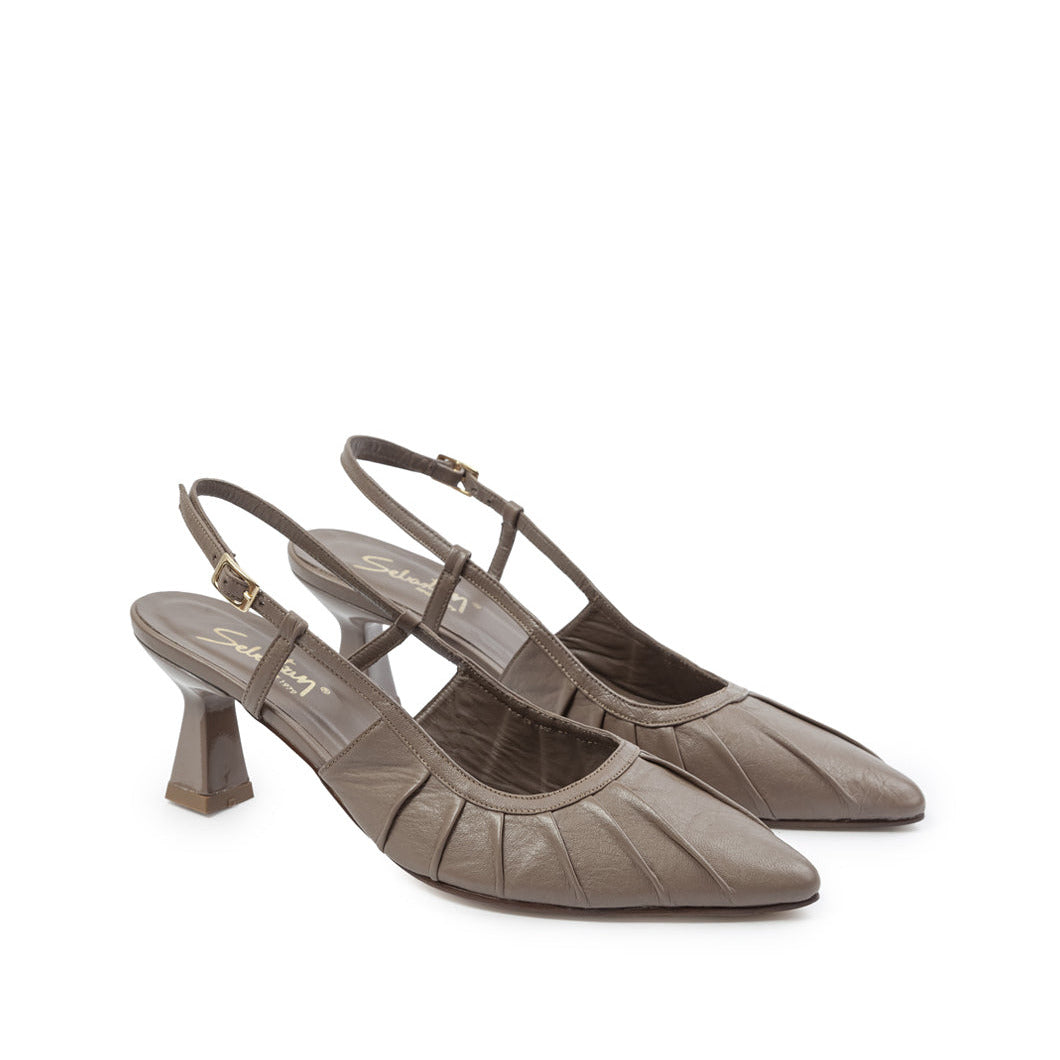 Zapato Tacon 04 en cuero para mujer