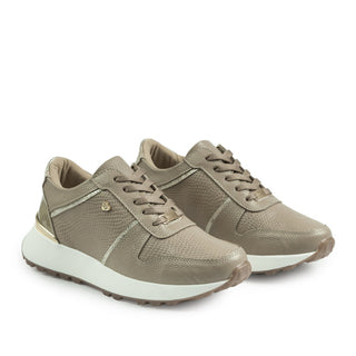Deportivo 2011 de cuero para mujer color Taupe, vista angular del par – Sebastian & Salvatore